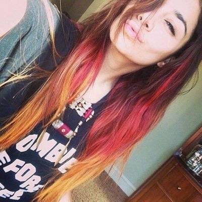 rpwvanessa's profile picture. Sad. All love.