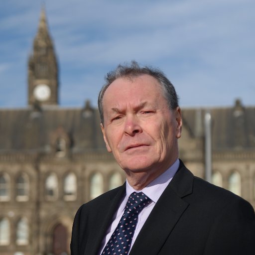 Former Elected Mayor of #Middlesbrough. Labour Party Member, boro fan & grandad.