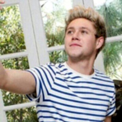 niallhxrcn's profile picture. Loading...