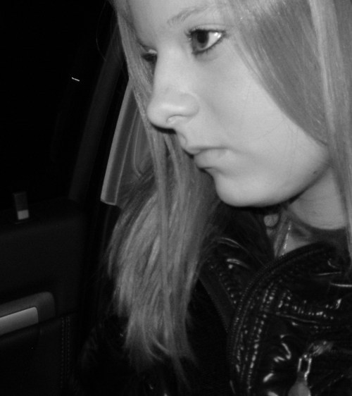 Klynduimpje's profile picture. Its the silence between the notes, that makes the music.