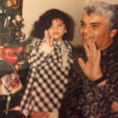 belenskiee's profile picture. 🍯🐰