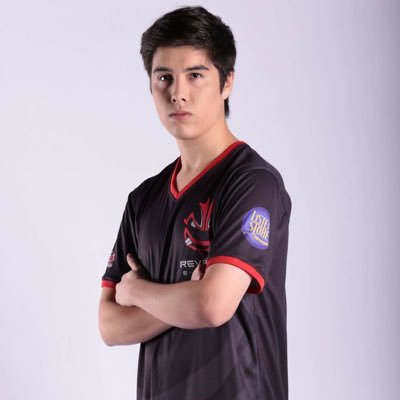 Niikohspdr's profile picture. 