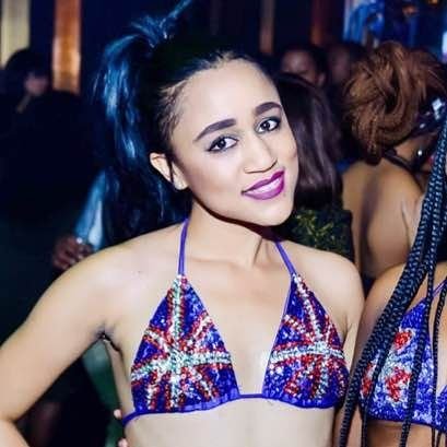 extrovert! I'm sentimental and love people! dancer and passion for fashion! have the sweetest heart but I stand my ground