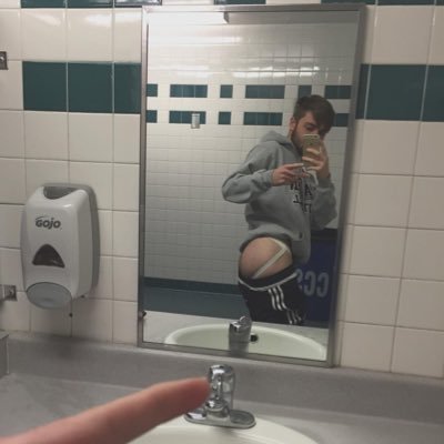 ramenjustin's profile picture. nudes? let's trade! (my backup account)