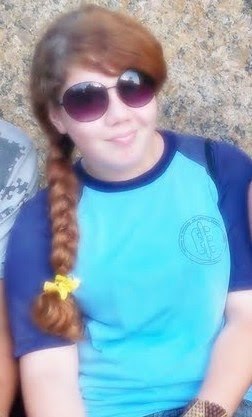 Vi seu sorriso em meu sonho
Segui seu rastro na areia do deserto
Eu escutei sua voz ao vento
Senti seu cheiro cada vez de mim mais perto (8)