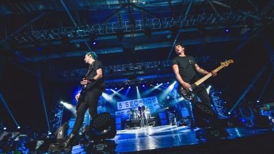 dxnsclifford's profile picture. 