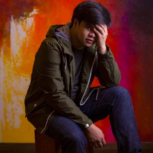 rennellsalumbre's profile picture. I pretend to be a photographer.