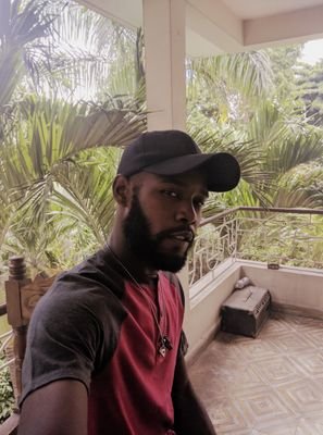 Ozewalt's profile picture. Living my life like an immortal