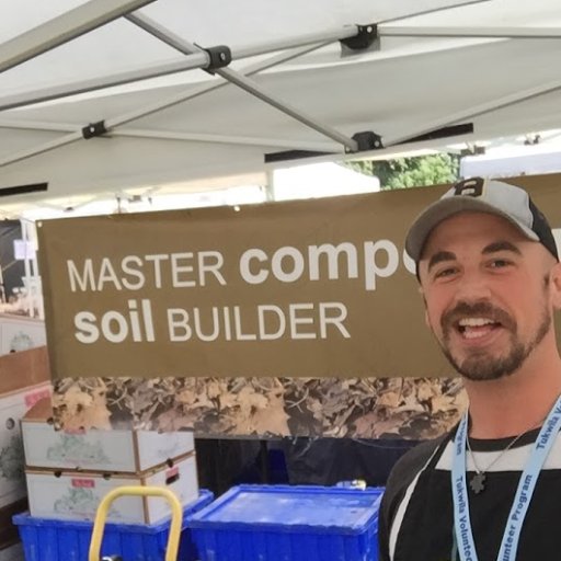 Environmental Studies senior at UW Seattle. Certified Master Composter / Soil and Puget Sound Steward ready to make a difference in my community. #compost