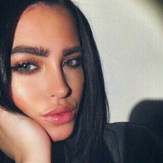 sh_mo06's profile picture. .