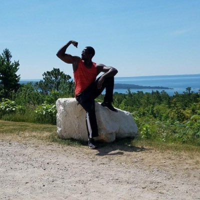 God fearing man with morals, and a level head | I lift, I love and I laugh | positive vibes only | the
