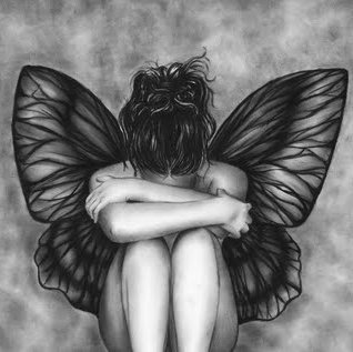 frstrtdbttrfly's profile picture. a butterfly who can't spread her wings and fly
