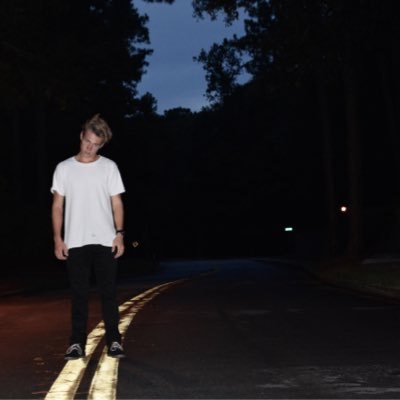 masonho11is's profile picture. back yourself