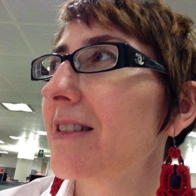 Women in tech - innovation - smart working - better government for better society. Dancer - singer - storyteller - EU citizen.