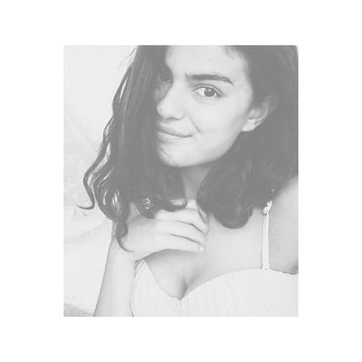 Annikchiara's profile picture. ~ I want live, smile and be myself ~