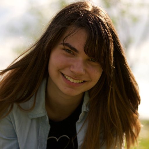 Hey im Kimberly! I love music and being creative all of the time. I make my friends laugh a lot and I love being with them! Tennis4life! TCNJ '18. RU '20