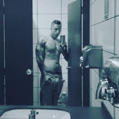 jeykoblow90's profile picture. studio de musica  the prodigy  reggueagon 4 life compositor de musica