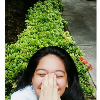Wag mong titigan kung ayaw mong maangasan