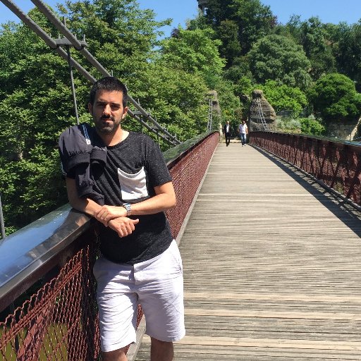 dayffa's profile picture. Translator EN, PT - ES, proofreader, geek and lover of languages, technology and video games.