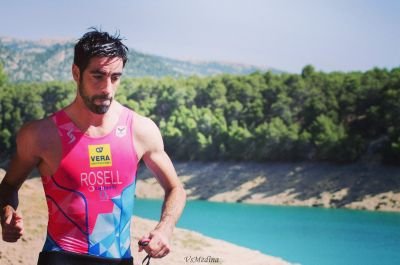 Claudiorosell's profile picture. 