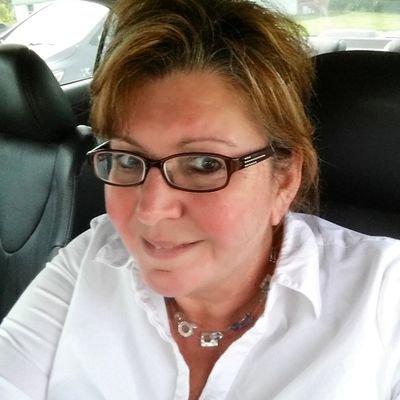 Solution Sales Specialist focusing on Cloud, Data and Network Infrastructure