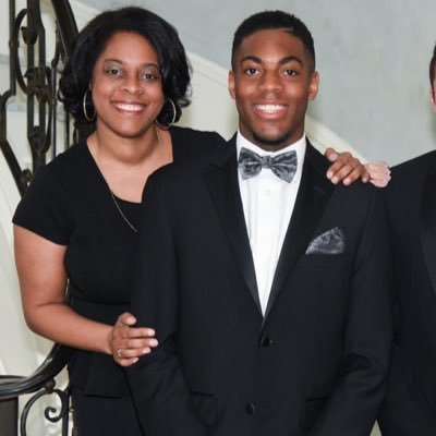 NumeroUno_Sims's profile picture. 