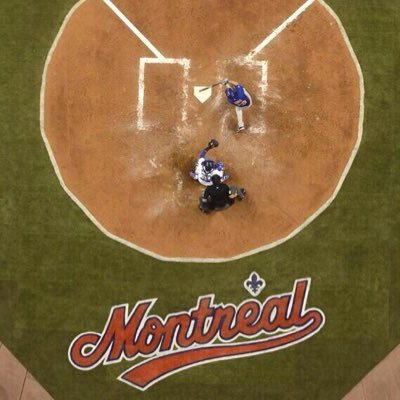 Amateur de sports, fou des hamburgers Harveys et des Tic Tac à l'orange. Je suis un papa amoureux, fan de hockey de baseball et de soccer. A vs de me découvrir.