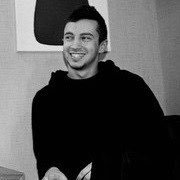 TylxrJxsxph's profile picture. There's an infestation in my minds imagination • 16 • stay alive