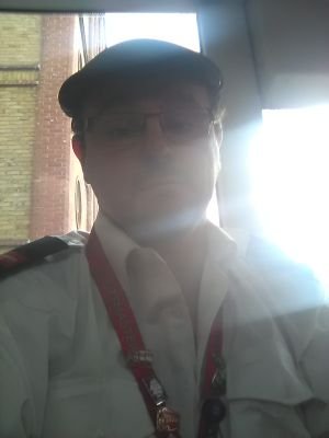 hi i am james balchin i am 35 years old work for go ahead mad arsenal fan love old london buses