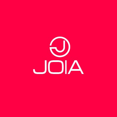 Here a new seductive weapon! A jewel enshrines your fragrance. Strong but Feminine, modern and elegant. Wear your Joia!
