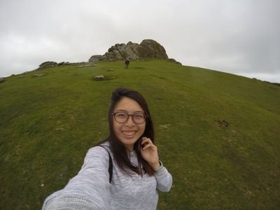 dorydorkyforky's profile picture. detached from the world, dead on the inside