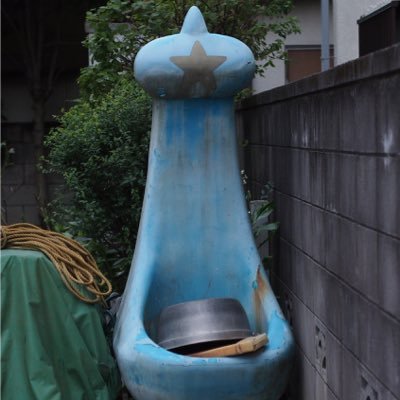 overflowda44's profile picture. 