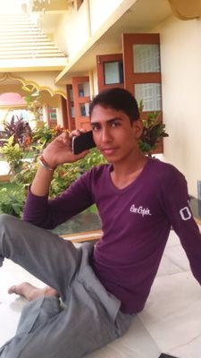 yash9827551949's profile picture. 