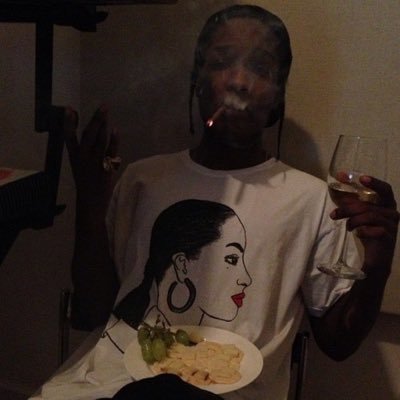 julianrpgyale's profile picture. 