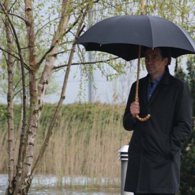 tjbdc1's profile picture. Actor.  Travelling hopefully...