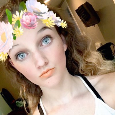 Beauty isn't about having a pretty face. its about having a pretty mind, a pretty heart, and a pretty soul.