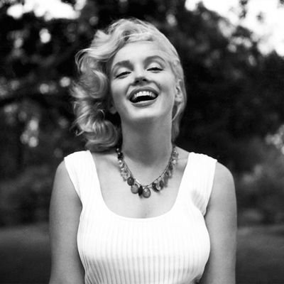 florluna34's profile picture. 