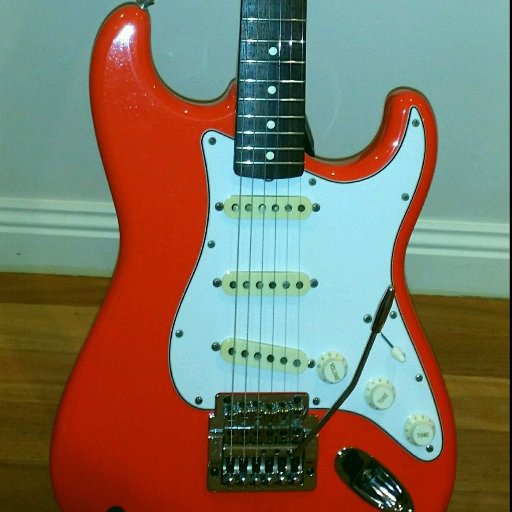 Guitar interests • #1983jvsquier #MyFirstFender 🎸1962 Reissue Fender Stratocaster • https://t.co/ADpK69DjNS Also Instagram ⤵️