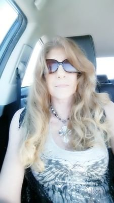 Love jewelry making, Rock n Roll music, September Sky ,30 SECONDS TO MARS, LOVE ANIMALS AND ANIMAL RIGHTS, TRAVELING!!