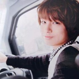 伊野尾慧love בטוויטר 伊野尾がキスシーンだってよ 伊野尾担メンタル強化週間 面白いの見つけた 笑 来年のピーチガールで初のキスシーンを拝めるぜ って思ってたのに まだ心の準備がぁ つd