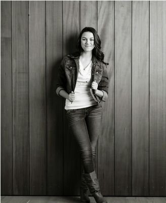 ashhammler's profile picture. Love to express. Express to love. ❤