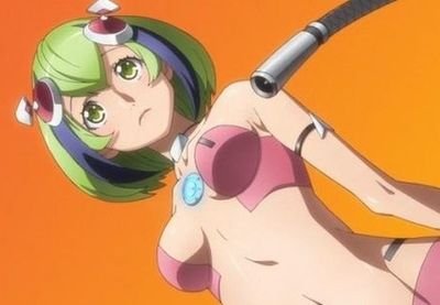 Hello I'm A ET And Is Good To Meet You Guy's I Won't Kill Or Hurt You I'm A Good Girl Now Not Bad
