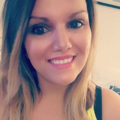 yolandamarie08's profile picture. and im back..........