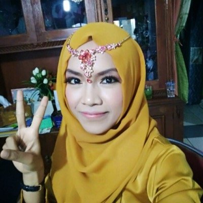 djenar_mae's profile picture. Pecinta Buku || pengangum bintang|| Suka makan tapi susah gendut || Spongebob's lover ||