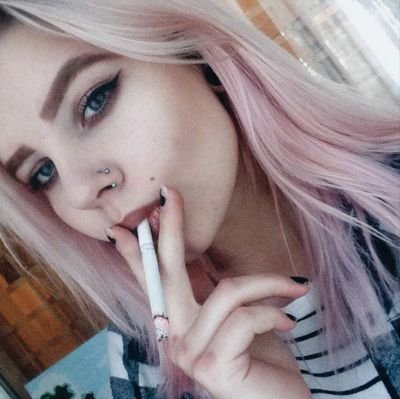 rpdmlilith's profile picture. nyuh.