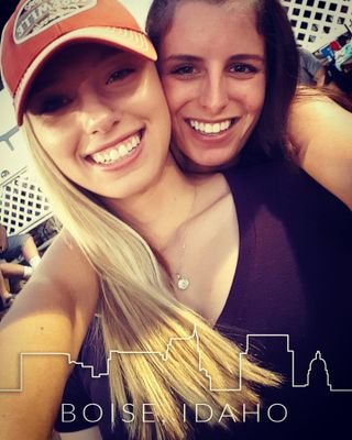 jlmequine's profile picture. Equestrian. Food lover. Animal lover.