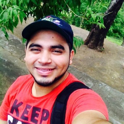 siempre siempre siempre! buscamos el exito. mas sin embargo si tienes amor, cariño y apoyo de tu familia. considerate una persona exitosa!