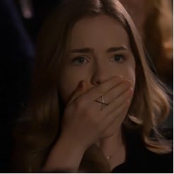 DerangedPanic's profile picture. »ᴡᴏᴡ. ʏᴏᴜ ʜᴀᴠᴇ ᴀ ᴅᴀʀᴋ ᴍɪɴᴅ.« {ᴅᴇsᴄʀɪᴘᴛɪᴠᴇ ~ ʟɪᴛᴇʀᴀᴛᴇ ~ sʜɪᴘs ᴡ/ ᴄʜᴇᴍ ~ ᴛᴀᴋᴇɴ ~ #ᴠɪsᴄᴇʀᴀʟ} ʙʀᴏᴏᴋɪᴇ ɪs ᴍʏ ᴄᴏᴏᴋɪᴇ ᴀɴᴅ ᴀʟʟ ᴍɪɴᴇ: @SassyVirtue