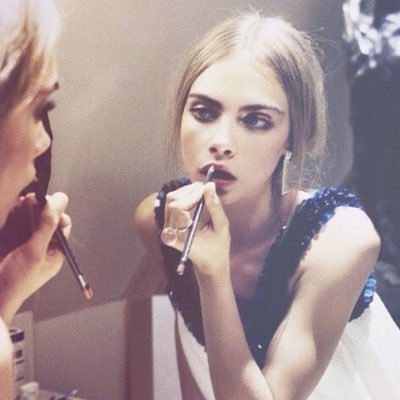 ParisStJcmes's profile picture. - ❝ι ѕσυℓ∂ му ѕσυℓ тσ α тняєє ριєcє αи∂ нє тσℓ∂ мє ι ωαѕ нσℓу, нє'ѕ gσт мє ∂σωи σи вσтн києєѕ вυт ιт'ѕ тнє ∂єνιℓ тнαт'ѕ тяуιиg тσ нσℓ∂ мє ∂σωи . -; #eυpнorιc •