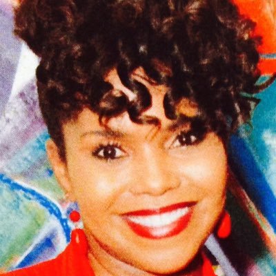 ScenicRoute4U2's profile picture. Experienced Sales & Marketing Consultant, Appointment Manager, and Salesforce Admin-in-Training!